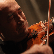 Alexander Zemtsov spielt Viola